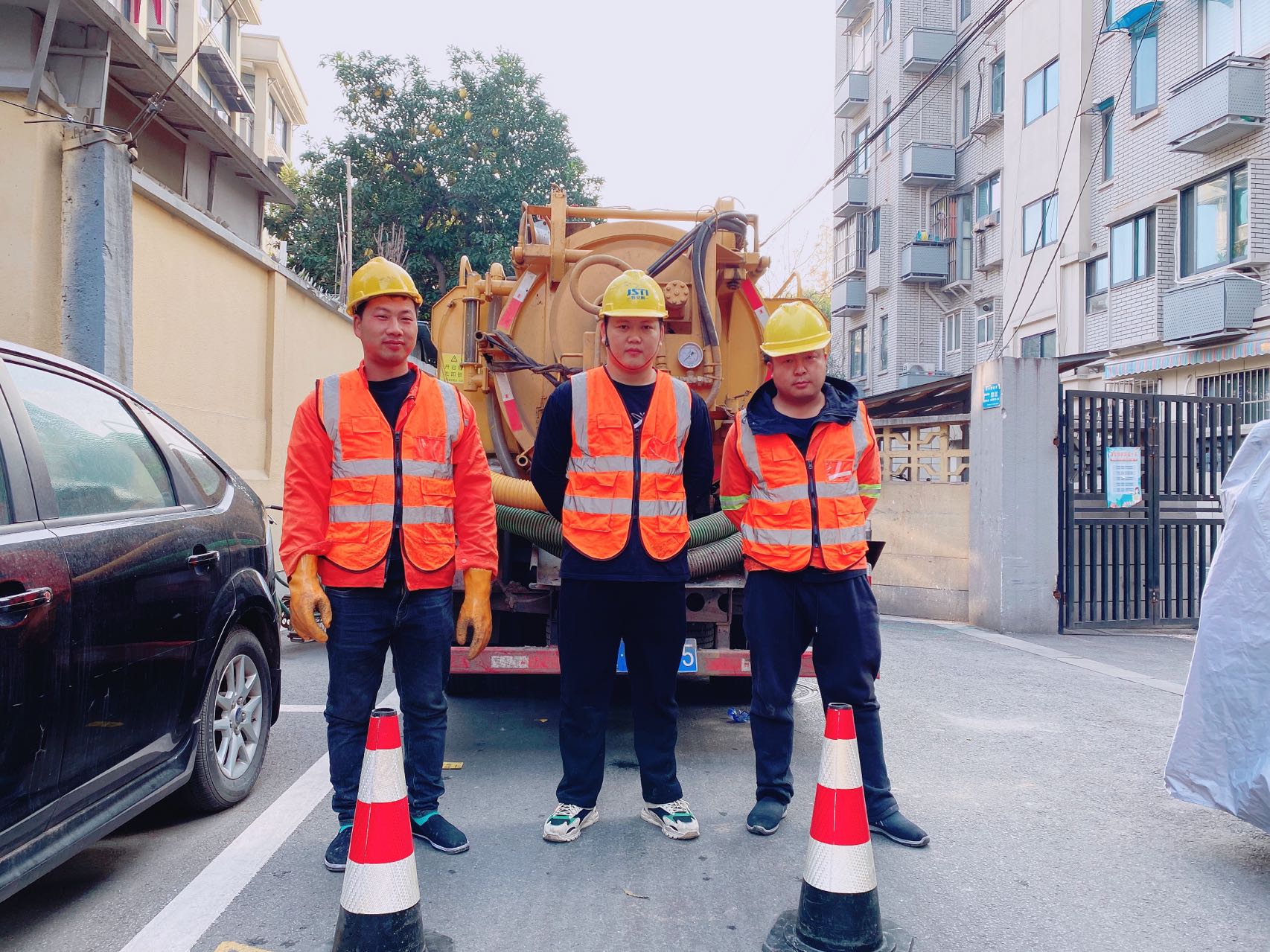 南农大南京某小区管道清淤检测施工
